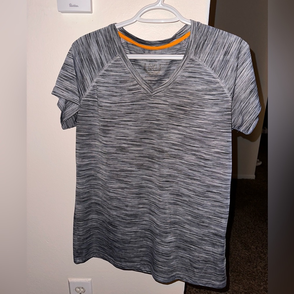 Women’s Short Sleeve Gray Gym Short